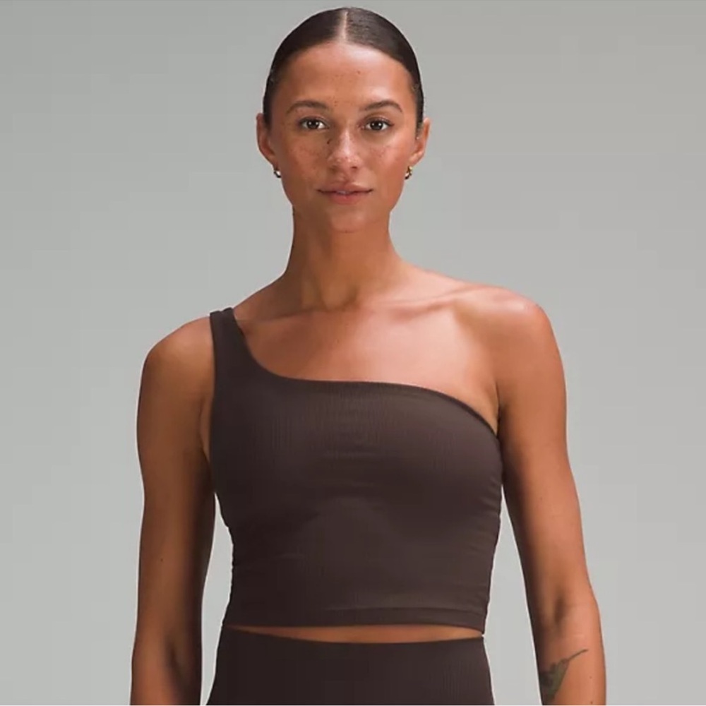 lululemon Ribbed Nulu Asymmetrical Yoga Tank Top in Espresso. Size 4 - Picture 2 of 9